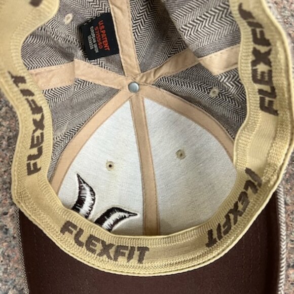 Hurley Flex-fit Baseball hat - Picture 7 of 13